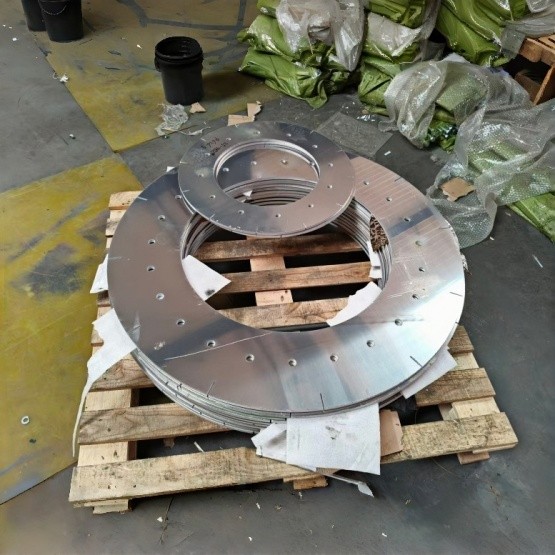 Aluminum Gauge Plate for Pipeline Pigging Supplier & Manufacturer for Oil & Gas Pipeline Inspection | PETROL STEEL