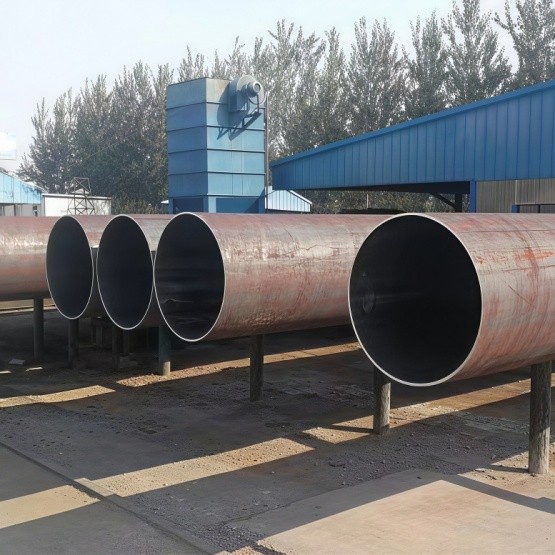 Large Diameter Steel Pipe Manufacturer & Supplier for Oil & Gas Pipeline Projects